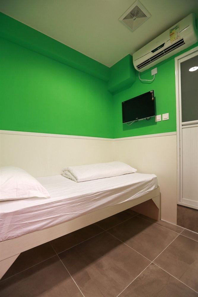 Colorz Hostel Hong Kong Ngoại thất bức ảnh